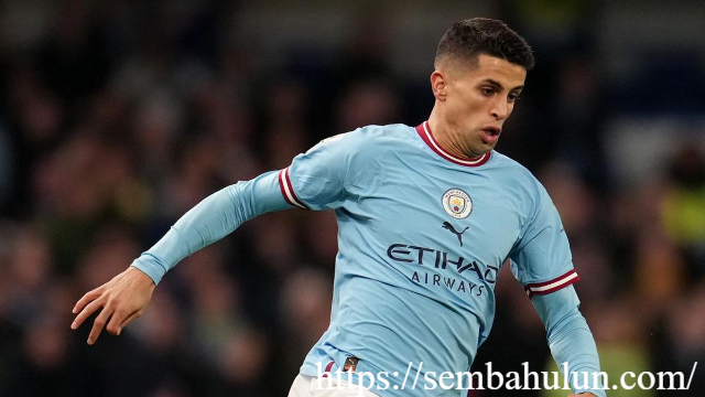 Joao Cancelo Berniat Tinggalkan Al-Hilal, Barcelona Siap Jadi Pelabuhan Baru